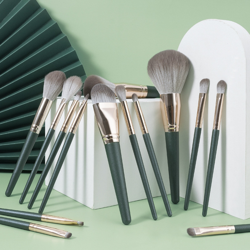 Professional Cosmetics Face Tools Makeup Brushes