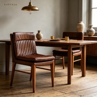 Chaise de salle à manger en cuir style Mid-Century Modern, capitonnée, marron tabac, pieds en bois massif, sans accoudoirs, pour salle à manger