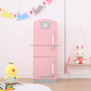 Réfrigérateur et cuisine en bois rose modernes pour jeux de rôle avec évier, robinet et brûleurs pour enfants - Product Image 5