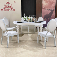 Meubles de location pour mariage en plein air de style moderne pour hôtel : Table de banquet ronde et chaises avec base métallique pour les mariés
