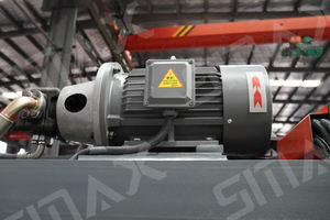 Machine de découpe à guillotine semi-automatique hydraulique CNC SMAX pour tôles métalliques, moteur à engrenages haute précision, garantie de 3 ans - Product Image 5