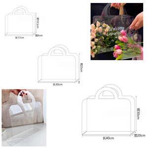 Bolsa de corazón de plástico PVC transparente personalizada forma de bolso de mano regalo transparente embalaje de vinilo flor PET bolsas de ramo con asas - Product Image 2