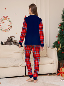 Conjunto de Pijamas Navideños Familiares a Cuadros con Gorro de Papá Noel y Monograma 2024, Ropa de Dormir para Padres e Hijos, Parejas, Niños, Bebés y Perros - Product Image 4
