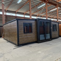 Maison conteneur préfabriquée mobile extensible de 20FT 40FT avec 3 chambres et un balcon pour bureau