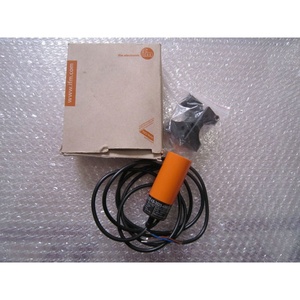 Un capteur de proximité IFM New KB5001 en boîte - Product Image 2