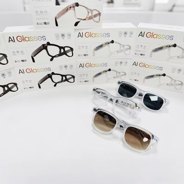 Smart Glasses with Camera Lenses with Colour-changing Capability Real-time Translation AI Assistant Single-lens Smart Glasses