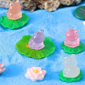 ตุ๊กตากบเรืองแสงในที่มืดของตกแต่งบ้านตุ๊กตาสัตว์ขนาดเล็ก - Product Image 1