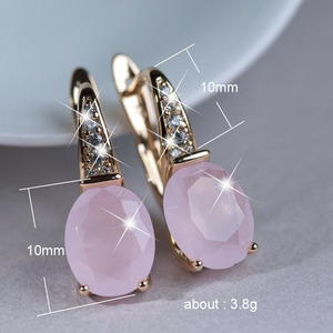 Orecchini a Perno Ovali a Goccia Rosa per Donne, Tono Dorato, Accessori Dolci e alla Moda per Uso Quotidiano - Product Image 5