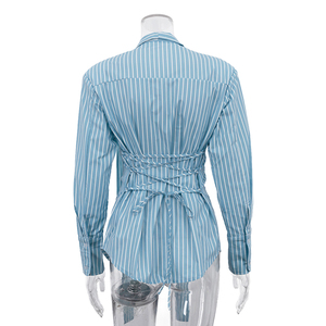 Chemise rayée à manches longues boutonnée pour <span class=keywords><strong>femme</strong></span>, bleue, avec ceinture à nouer au dos, taille cintrée, personnalisée, tendance 2026 - Product Image 5