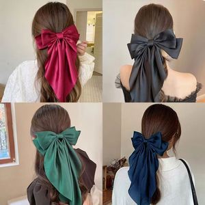 Pinza de Pelo Elegante con Lazo para Mujer, Clip de Satén Sólido a la Moda, Horquillas con Lazo Sencillo, Accesorios para el Cabello para Niñas - Product Image 4