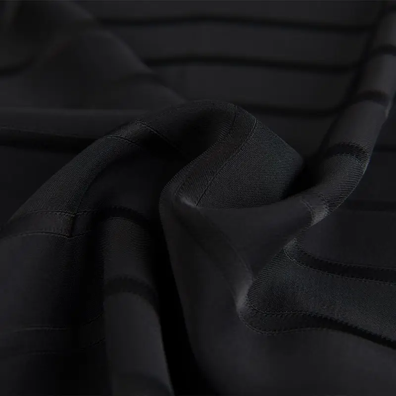 Asetat viskon siyah ipek çizgili kumaş için elbise