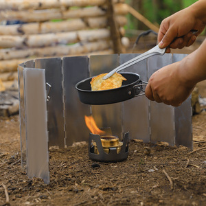 Parabrisas para Estufa de Camping, 14 Piezas, Aleación de Aluminio, Plegable, Resistente al Viento, Portátil, Concentrador de Calor, con Caja - Product Image 3