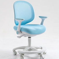 Chaise de bureau réglable pour enfant, bleue, en maille respirante, ergonomique, avec accoudoirs pliables, stable et sécurisée en plastique