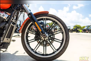 Prêt à rouler : Harley-Davidson Cruiser Softail CVO Breakout 2025 avec moteur brushless 50-2000cc à vendre - Product Image 2