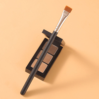 Pinceau de maquillage professionnel à poils synthétiques, manche en bois, virole en aluminium, pour correcteur et soins de la peau, marque privée, logo personnalisé, format compact
