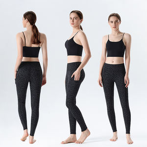 Fitness Sports Yoga Wear High Quality Customized Solid <b>Color</b> High Waist Fitness <b>Tight</b> Yoga Wear Sets - Product Image 2