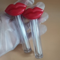 Nouvel arrivage : Tube de brillant à lèvres DIY 8 ml avec pinceau, estampage à chaud, emballage vide pour rouge à lèvres, vente en gros