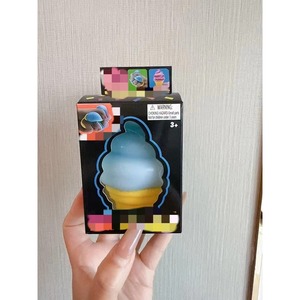 Jouets Squishy en TPR en forme de glaçon en gros - Balles anti-stress bleues transparentes, jouets sensoriels souples à presser pour les cadeaux de fête pour enfants - Product Image 6