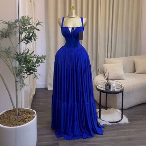 Abito Lungo con Spalline Stile Vacanza al Mare, Nuovo Arrivo Estate 2026, Sexy ed Elegante, con Pieghe, per Donna (Europa e America) - Product Image 3