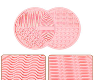 แผ่นทำความสะอาดแปรงซิลิโคนแบบวงกลมคู่พร้อม<span class=keywords><strong>ถ้วย</strong></span>ดูด- เกรดอาหาร ไม่ลื่น สำหรับแปรงรองพื้น แป้งฝุ่น อายไลเนอร์ - Product Image 4