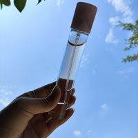 Flacon vaporisateur de parfum portable 30 ml, petit flacon échantillon, logo personnalisé, flacon pulvérisateur en verre à pression progressive