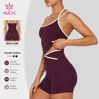 Ensemble 2 pièces de vêtements de sport pour femme : Brassière de sport à séchage rapide en tissu personnalisé et short de yoga croisé à bordure contrastante