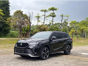 Offre Spéciale : Toyota Crown Kluger 2022 2.0T AWD Édition Enjoy, immatriculée <span class=keywords><strong>avril</strong></span> <span class=keywords><strong>2023</strong></span>, 40 000 KM, SUV 5 portes 7 places - Product Image 2