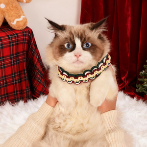 Handmade Knitted Flower Collar For Cats And Dogs Small Medium Size Pet <b>Neck</b> <b>Warmer</b> Accessory Zhejiang Origin XQ205 - Product Image 1