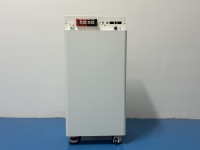 Sistema de Almacenamiento Solar Doméstico de 16 kWh, 51.2 V, 300 Ah, Batería LiFePO4, Pantalla LCD, Monitoreo en la Nube, Capacidad Expandible, Almacén en la UE