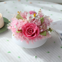 Centre de table de fleurs préservées - Composition de roses éternelles personnalisée dans un bol en céramique blanc - Longue durée (3-5 ans) - Fête des Mères, Remise de diplôme