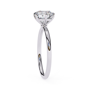 Bague élégante en argent et diamant pour femme, look élégant et raffiné, bijou simple pour tous les jours - Product Image 1