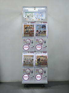 Máquina recreativa de grúa curva para interiores, operada con monedas, con interfaz en inglés - Product Image 3