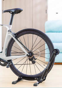 ROCKBROS-Estante vertical plegable para bicicletas, estante de almacenamiento de bicicletas con soporte de alineación de ruedas para almacenamiento y mantenimiento en interiores - Product Image 2