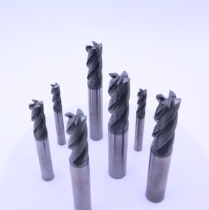 Wholesale Customizable 45 HRC Coated <strong>Carbide</strong> 4-Flute Milling Cutter <strong>End</strong> <strong>Mills</strong> - Product Image 4
