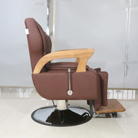 Fauteuil de Barbier Vintage Européen Haut de Gamme en Cuir PU Marron, Pompe Hydraulique Robuste, Inclinable, Accoudoirs en Bois, Base Chromée, Réglable en Hauteur