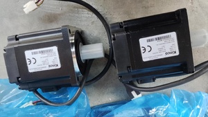 SMG80S-0075-30MAK-5LSQ มอเตอร์ 750W สำหรับ PLC - Product Image 2