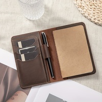 Journal personnalisé de haute qualité marron A5 A6 A7 couverture de voyage en cuir véritable avec fentes pour cartes porte-stylo