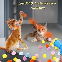 Balle en peluche pistolet de tir Mini balles en mousse Blasters Pet Hairball lancement jouets interactif chat jouet balle rebondissante pour animal de compagnie intérieur