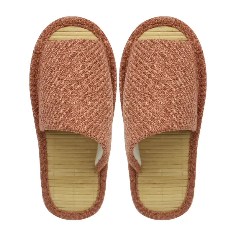 Pantoufles d'été en bambou, nouvelle collection, sandales douces, chaussures élégantes pour femmes