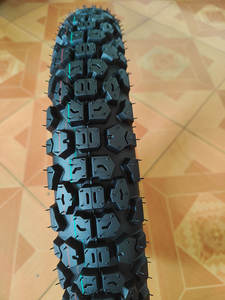 Chine fabricant fournir 21 pouces en gros <span class=keywords><strong>pas</strong></span> <span class=keywords><strong>cher</strong></span> pneus de <span class=keywords><strong>motocross</strong></span> 275-21 pneus de moto - Product Image 2