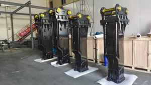 Martello demolitore per escavatore per roccia dura e cemento - Una singola colpita e il lavoro è fatto. L'efficienza è moltiplicata di molteplici volte. - Product Image 4