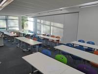 Parois de séparation pliables, réglables, magnétiques, écologiques, ignifuges, insonorisées, faciles à poser, recouvertes de tissu et inscriptibles pour les écoles