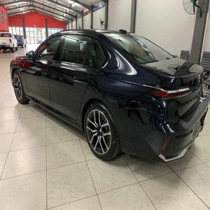 SUV Serie 7 2023, Automático, Negro Metálico, Poco Uso, Motor R20, Tracción Trasera, Interior Claro, Asientos de Cuero, ACC - Product Image 5