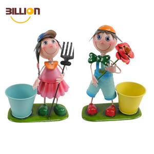 BILLION nouveau Design intérieur/extérieur bureau décoratif support <span class=keywords><strong>en</strong></span> métal garçon/fille planteur poupée Pot de fleur support pour la maison et le jardin - Product Image 5