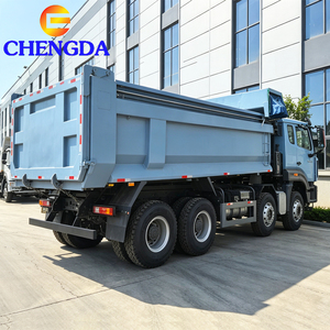 Sinotruck Howo NX 8x4, Camión Volquete de Caja Cilíndrica Tipo U, 375 HP, 12 Ruedas, Euro 5, Camión de Servicio Pesado - Product Image 3