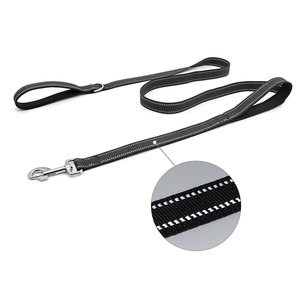 Laisse pour chien en nylon souple à double poignée avec surpiqûres réfléchissantes, style simple pour l'entraînement - Product Image 5