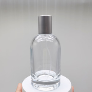 Oem Bán Buôn Tùy Chỉnh Refillable <span class=keywords><strong>30Ml</strong></span> 50Ml 100Ml Xách Tay Rỗng Phun Thủy Tinh Tròn 50Ml Rõ Ràng Chai Nước Hoa Với Nắp Nhựa - Product Image 6