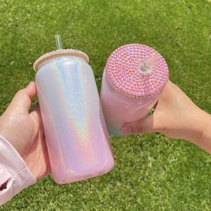 Verre en forme de canette de bière 16 oz à sublimation, effet dégradé arc-en-ciel scintillant, avec couvercle en bambou et paille en PP - Product Image 2