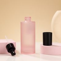 Flacon de pulvérisation en verre rose givré de 150ml avec pulvérisateur de brouillard à pompe noire pour emballage cosmétique d'huile essentielle de parfum rechargeable