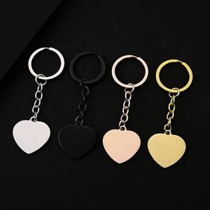 Llavero de Acero Inoxidable Personalizado con Grabado Láser en Forma de Corazón, Impresión de Logotipo, Foto, Material en Blanco, Regalo Promocional para Días Festivos - Product Image 1